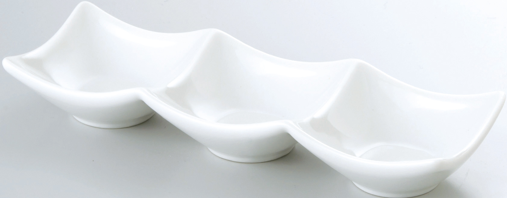 鳴門 白 20cm三連皿 20×7×3.2cm