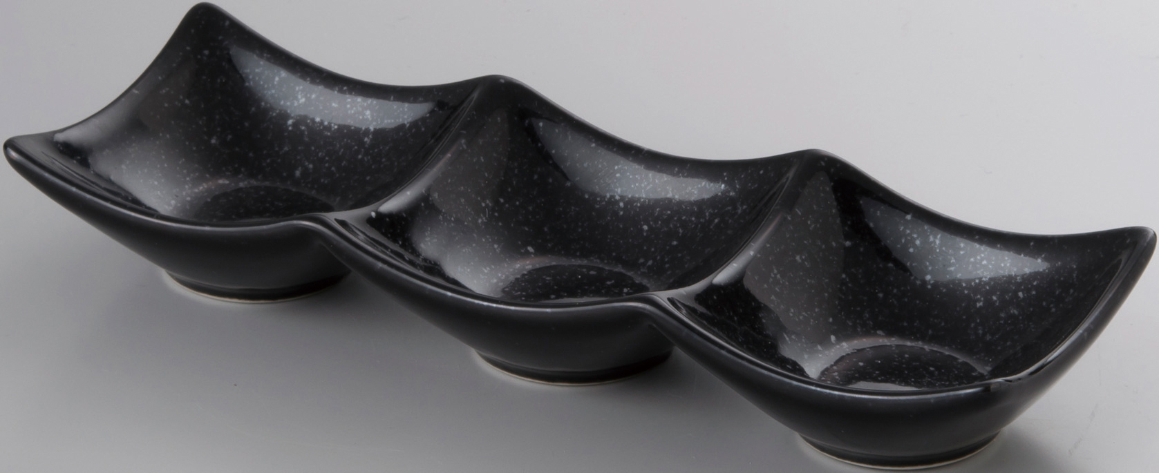 天河 黒御影 20cm三連皿 黒御影 20×7×3.2cm