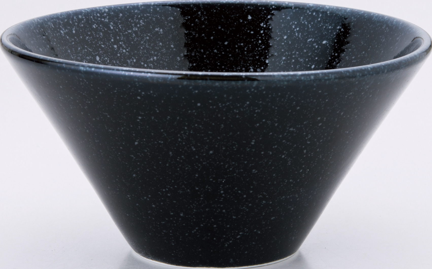 水明 黒御影 18cm深ボール 黒御影  18×9.2cm・1,000cc